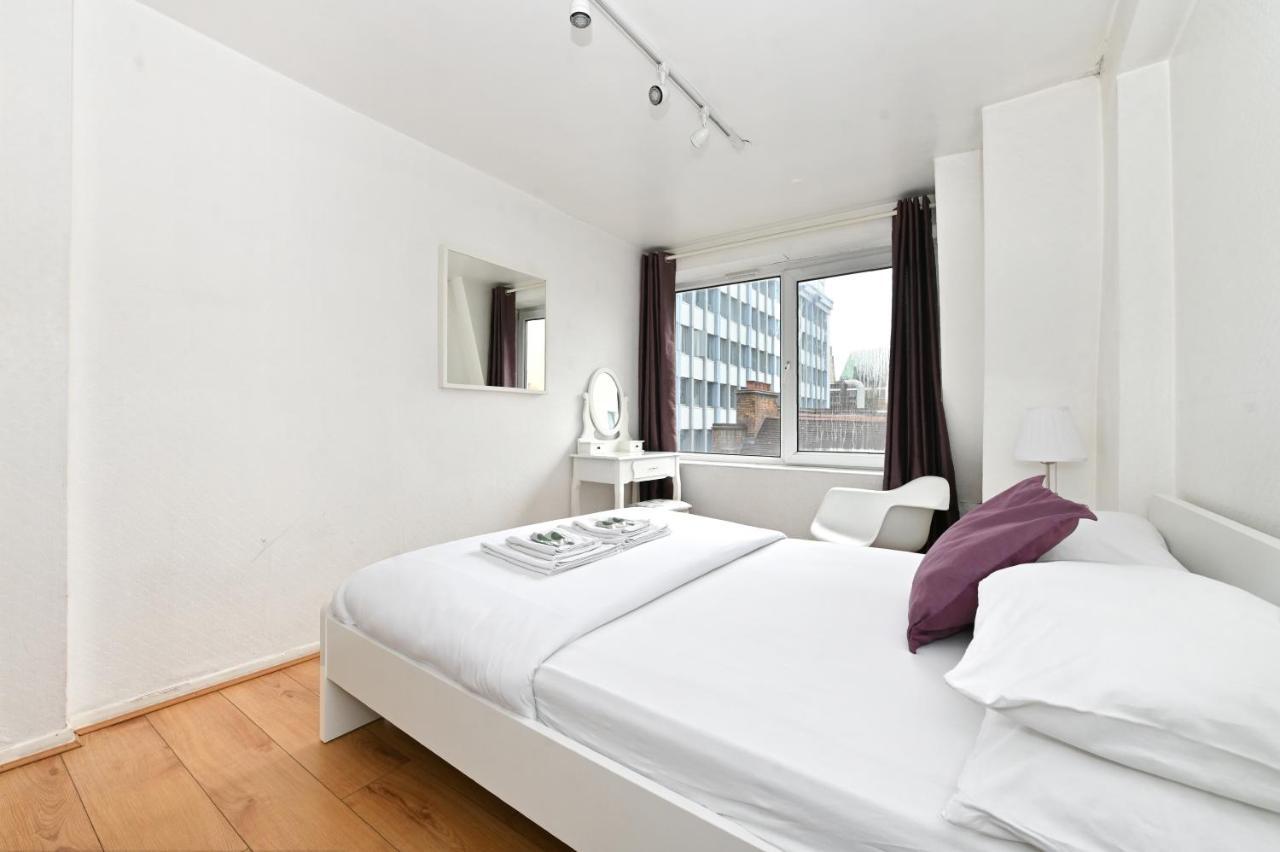 Oxford Street & Carnaby - Soho Abode Londra